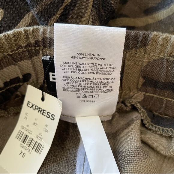 NWT Express Camo Linen Bland Shorts Frayed Hem Pull On - Picture 9 of 9